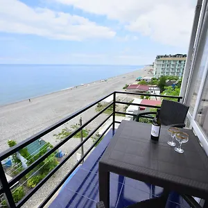 https://lazuri-hotel.batumihotels.net